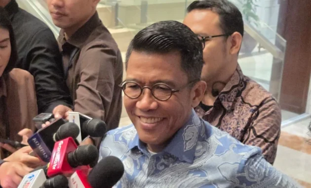 Pemerintah Serahkan 491 DIM Revisi UU P2SK, DPR Siap Bahas Penguatan Perlindungan Saksi dan Korban Pemerintah Serahkan 491 DIM Revisi UU P2SK, DPR Siap Bahas Penguatan Perlindungan Saksi dan Korban