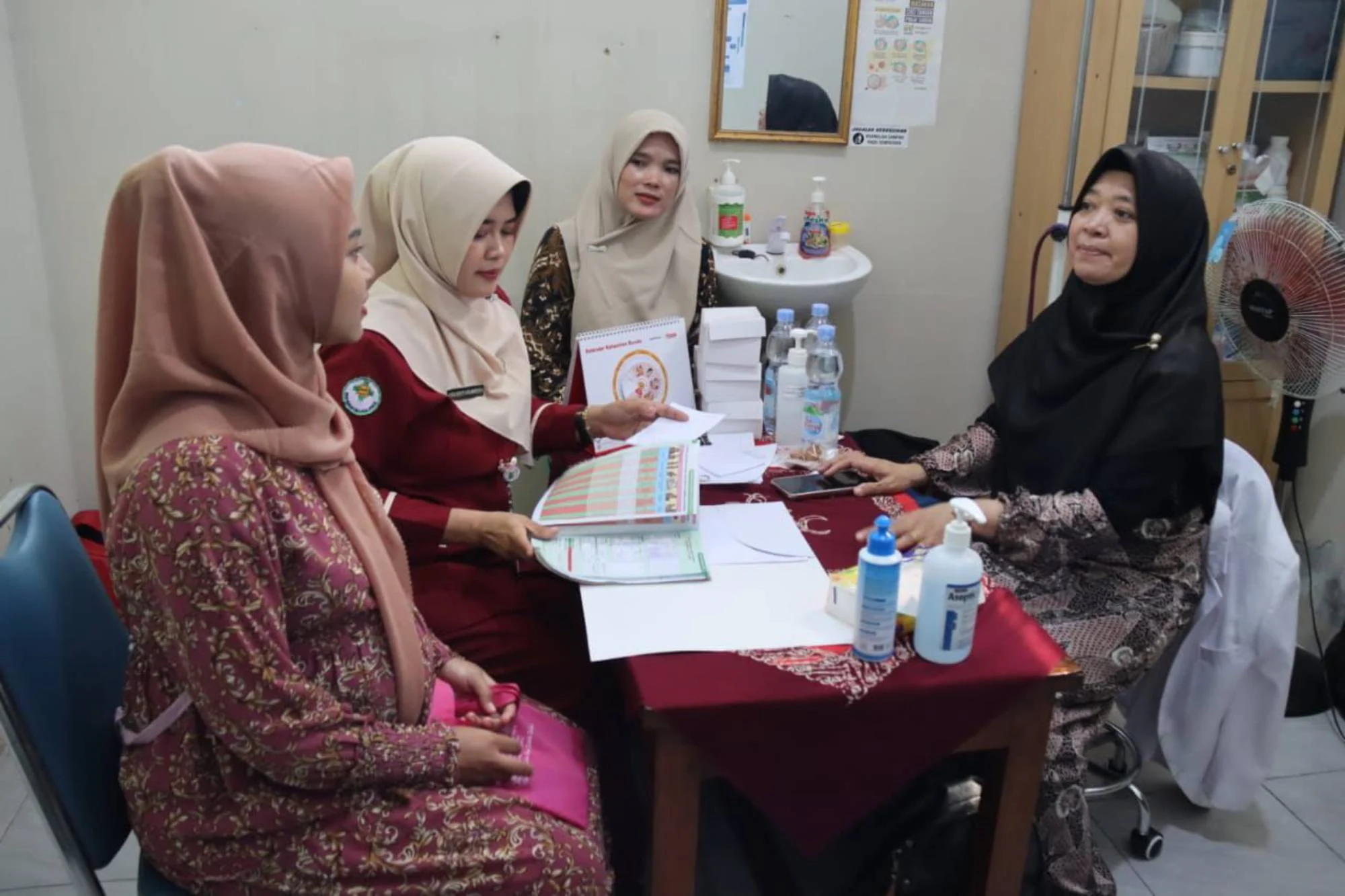 Pemprov Jateng Pastikan Layanan Dasar Korban Banjir Demak Terpenuhi