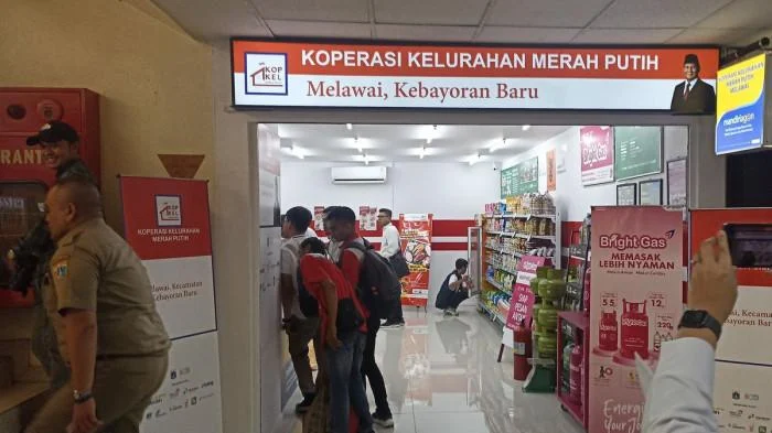 Penerima Bansos Diprioritaskan Kerja di Koperasi Merah Putih, Target Serap 1,4 Juta Orang