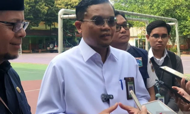 Pengawas TKA SMP Diduga Lakukan Pelanggaran, Kemendikdasmen Surati Dinas Pendidikan