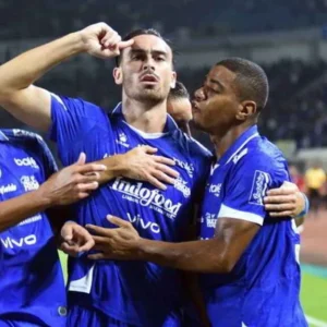 Persib Ditahan Arema, Jarak Puncak Klasemen Super League Menipis