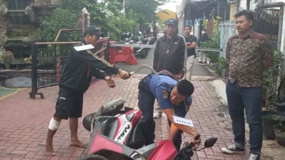 Petugas Damkar Jadi Korban Begal di Gambir, Pramono Tegaskan Kasus Harus Diproses Hukum