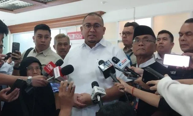 Pimpinan Komisi VI Imbau Rakyat Tak Perlu Antre BBM: Tak Ada Kenaikan, Stok Aman
