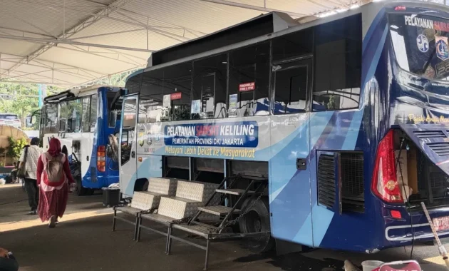 Polda Metro Jaya Buka Layanan Samsat Keliling di 13 Lokasi Jadetabek pada Senin Ini Polda Metro Jaya Buka Layanan Samsat Keliling di 13 Lokasi Jadetabek pada Senin Ini