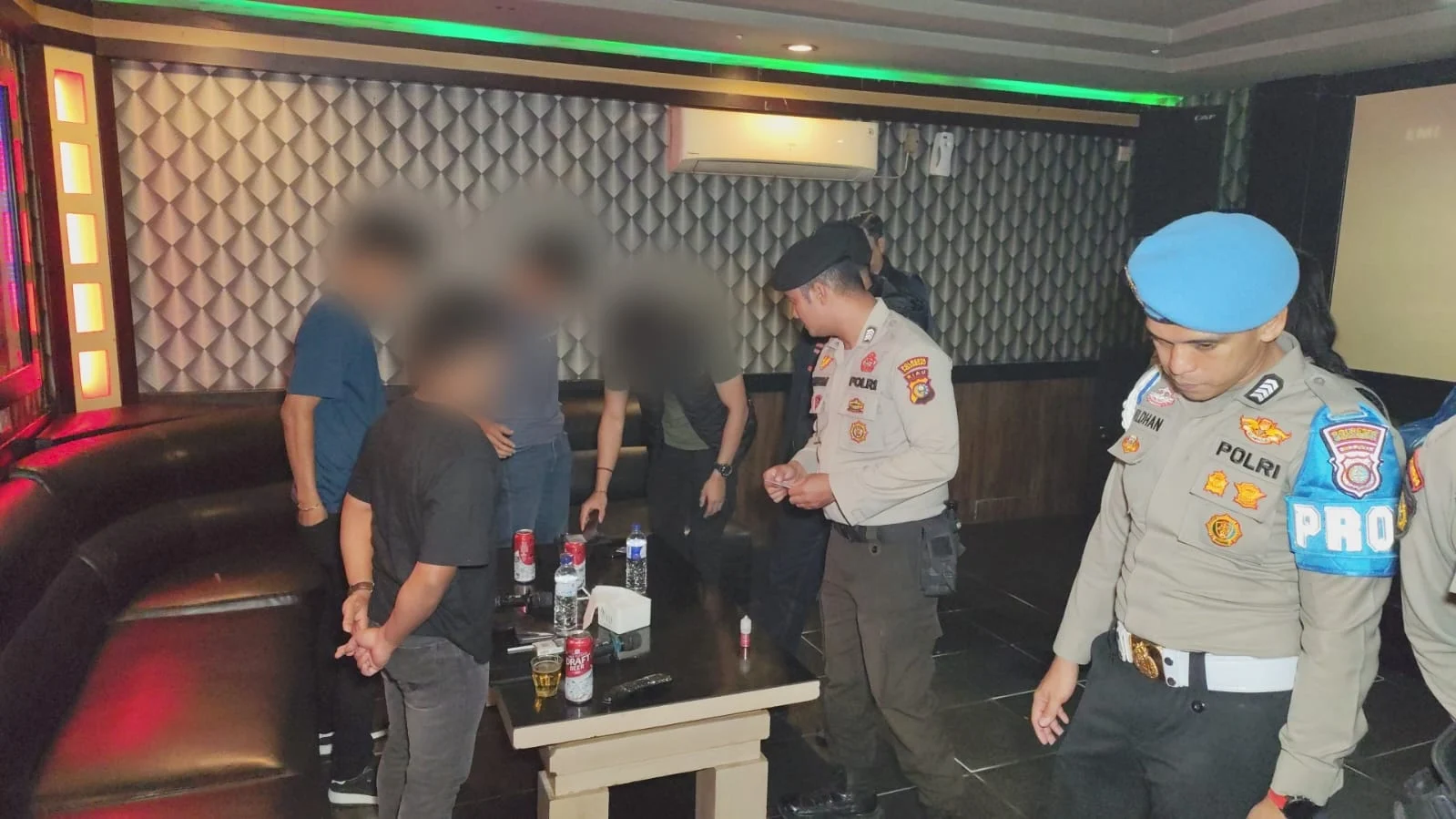 Polda Riwa​ Copot Kasat Narkoba Polresta Pekanbaru dan Anak Buahnya Akibat Penyalahgunaan Kewenangan