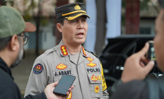 Polisi Periksa Sopir Livina yang Viral Pepetan di Tol Pluit, Simak Fakta Lengkap!