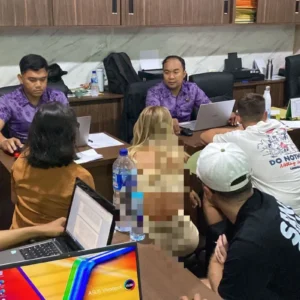 Polres Badung Ungkap WNA AS Gelapkan MacBook Modus COD di Canggu
