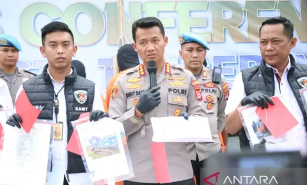 Polres Tangerang Kota Tangkap Tiga Pencuri Aluminium di Kosambi