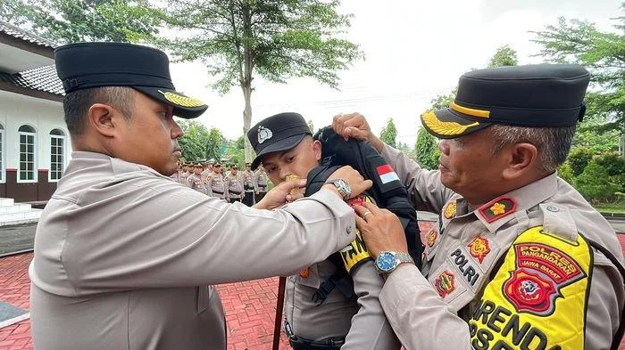 Polri Bekali Personel dengan “Buku Saku 0%” sebagai Panduan Utama