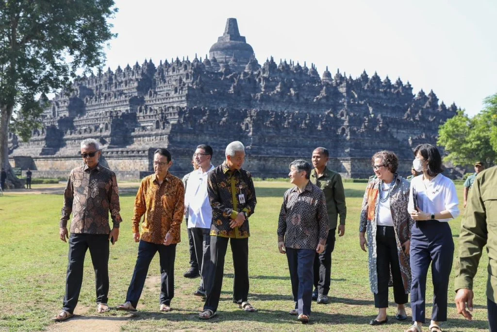 Prabowo Bertemu Kaisar Naruhito, Kenangan Borobudur Menggugah Saat Diperkenalkan ke Putra Mahkota Jepang