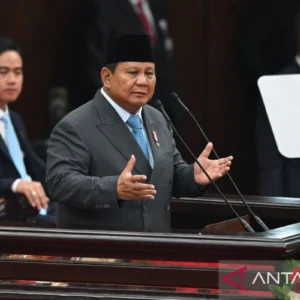 Prabowo Tegaskan Indonesia Tetap Aman di Tengah Gempuran Hoaks Perang Dunia III