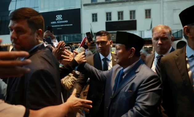 Prabowo Tiba di Tokyo, Disambut Hangat Diaspora Indonesia dan Dijaga Ketat Paspampres Jepang