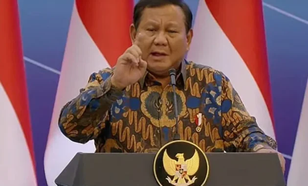 Prabowo Ungkit Narasi Indonesia Gelap: Kalau Mau Kabur, Kabur Saja!
