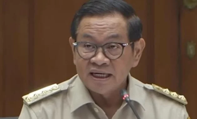 Pramono Ancam Copot Petugas yang Rekayasa Tindak Lanjut Laporan Warga di JAKI