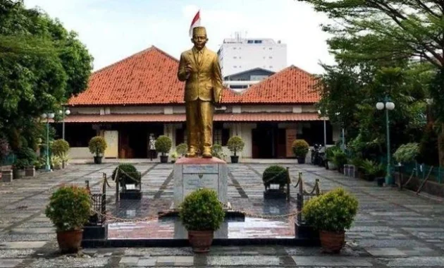 Pramono Anung Rencanakan Renovasi Museum MH Thamrin di Senen Pramono Anung Rencanakan Renovasi Museum MH Thamrin di Senen