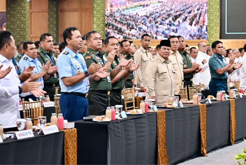 Presiden Beri Taklimat ke 1.500 Dansat TNI, Kobarkan Semangat Juang