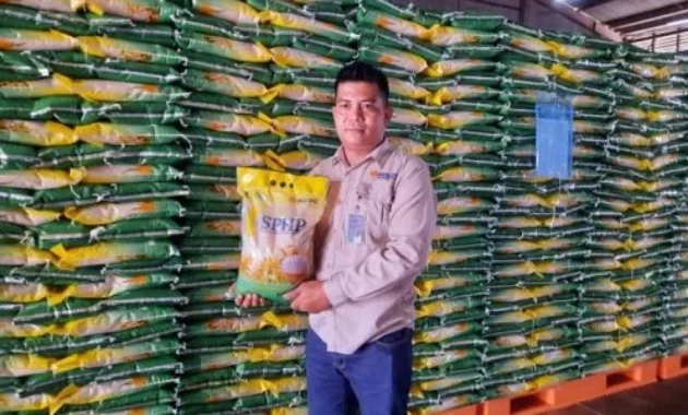 Presiden Prabowo Sidak Gudang Bulog, Stok Beras RI Aman Tembus 4,8 Juta Ton