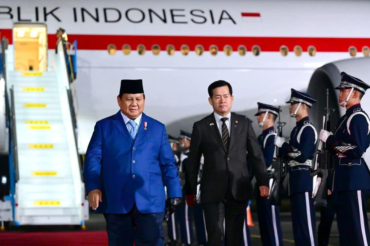 Presiden Prabowo Subianto Tiba di Korea Selatan Usai Rampungkan Lawatan di Jepang