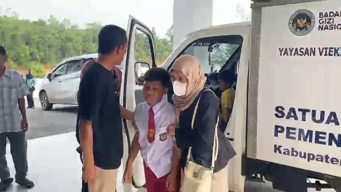 Puluhan Siswa di Jakarta Timur Diduga Keracunan Usai Santap MBG, BGN Tutup Dapur SPPG