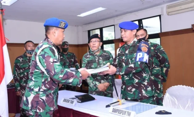 Puspom TNI Serahkan Berkas Kasus Andrie Yunus ke Oditur Militer, Memicu Desakan Revisi Peradilan Militer