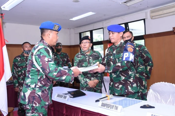 Puspom TNI Serahkan Berkas Kasus Andrie Yunus ke Oditur Militer, Memicu Desakan Revisi Peradilan Militer