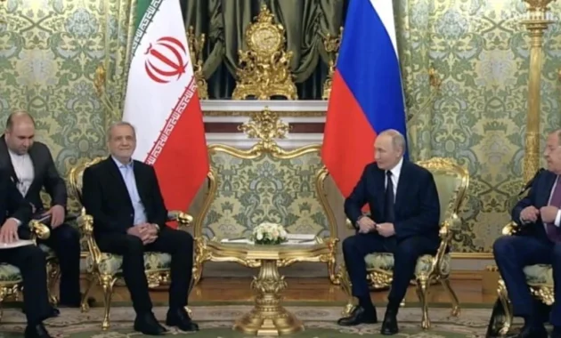 Putin dan Pezeshkian bahas perkembangan situasi Timur Tengah