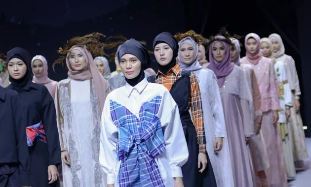 Rahasia Nyak Sandang: Dari Garasi ke Panggung Internasional, Simak Transformasi Fashion Indonesia yang Mengguncang Pasar!