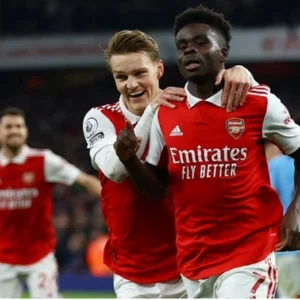 Ramsey Percaya Arsenal Bisa Juara: Tekad Mengguncang Man City di Etihad