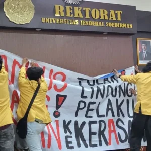 Rektorat UBL Desak Dosen Terduga Pelaku Kekerasan Seksual 'Puasa Medsos', Mahasiswa Protes