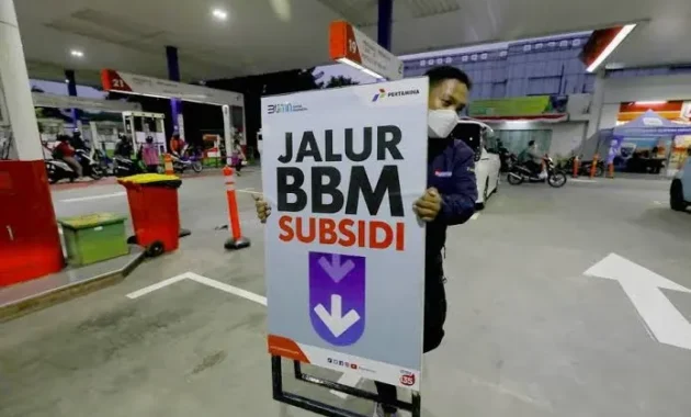 Resmi! Pemerintah Batasi Pembelian BBM Bersubsidi untuk Mobil Pribadi 50 Liter Per Hari