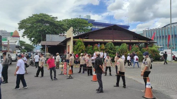 Ribuan Umat Padati Megamas Manado, 1.216 Personel Keamanan Siap Jaga Paskah Nasional 2026