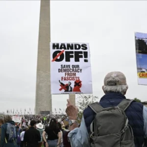 Ribuan Warga Amerika Bangkit dalam Aksi ‘No Kings’, 8 Juta Turun ke Jalan Tolak Trump