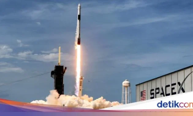 Rugi Rp85 Triliun, Mengapa Valuasi SpaceX Malah Meroket Tembus Rp29.750 Triliun?