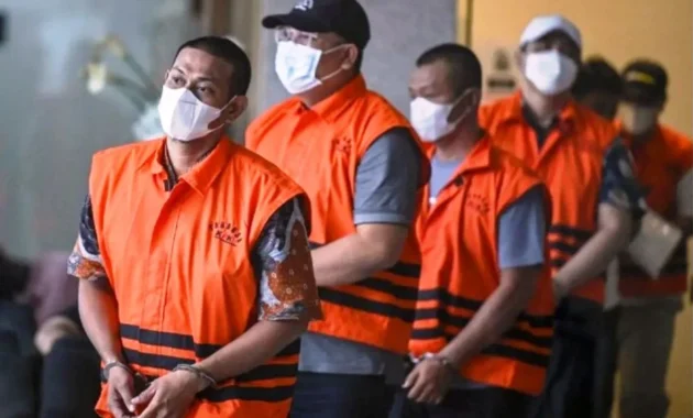 Sahroni Diperas Rp 300 Juta oleh Pegawai KPK Palsu, Motif "Amankan" Kasus Hukum