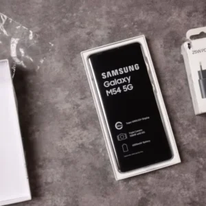 Samsung Galaxy M54 5G: Baterai Besar yang Menguasai Segmen Mid‑Range, Layar Lebih Tajam dari Saingannya