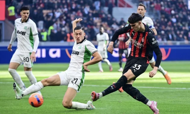 Sassuolo Imbang 0-0 Lawan Fiorentina, Jay Idzes Tampil Solid