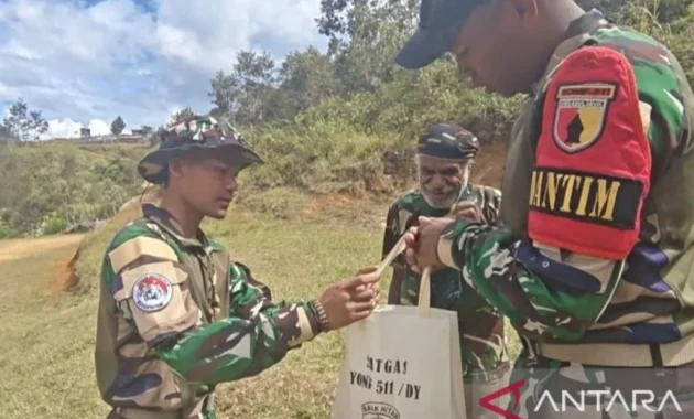 Satgas Yonif 511 Perkuat Komunikasi dengan Tokoh Masyarakat Karubaga untuk Stabilisasi Keamanan Papua