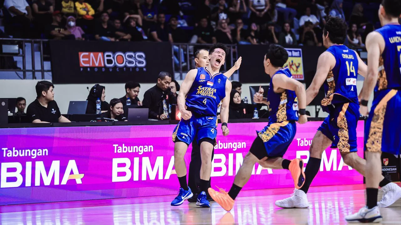 Satria Muda Puncaki Klasemen IBL 2026 Usai Kemenangan 84-69 atas Kesatria