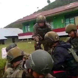 Seorang Anak di Jigiunggi Dikabarkan Jadi Korban Kontak Senjata, TNI Beri Klarifikasi