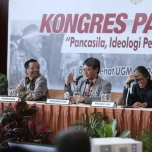 Seruan Ganti Presiden Menguat: Mahfud MD Tegaskan Bukan Makar, Minta Pemerintah Introspeksi