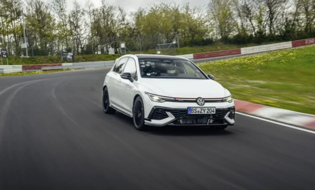 Setengah Abad VW Golf GTI: Dari Mobil Rakyat Pekerja Hingga Mainan Miliarder Rp 1,2 Miliar