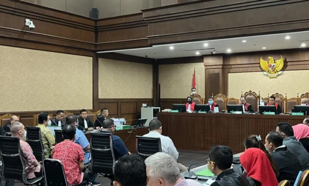 Sidang Perdana Kasus Satelit Kementerian Pertahanan: Eks Kabaranahan Klaim Pengadaan Atas Perintah Presiden Jokowi