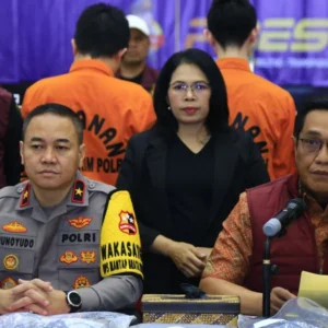 Sindikat WNA Liberia Tipu Warga Korea Rp1,6 Miliar dengan Modus Detergen Cair Black Dollar