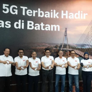Singapura vs Bangladesh: Persaingan di Udara, Lapangan, dan Jaringan 5G yang Mengguncang Asia