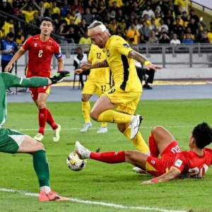 Skandal, Kemenangan, dan Momen Langka: Semua yang Mengguncang Hong Kong Hari Ini