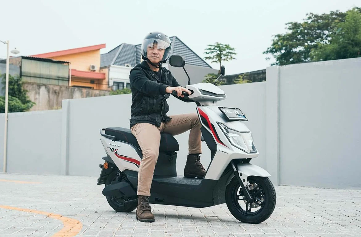 Skandal Motor Listrik MBG: Harga Mewah, Spesifikasi Diragukan, KPK Turun Tangan