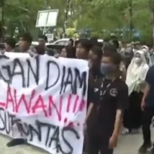 Skandal Pelecehan di Kampus UBL: Mahasiswa Tuntut Dosen Inisial Y Diberhentikan Permanen