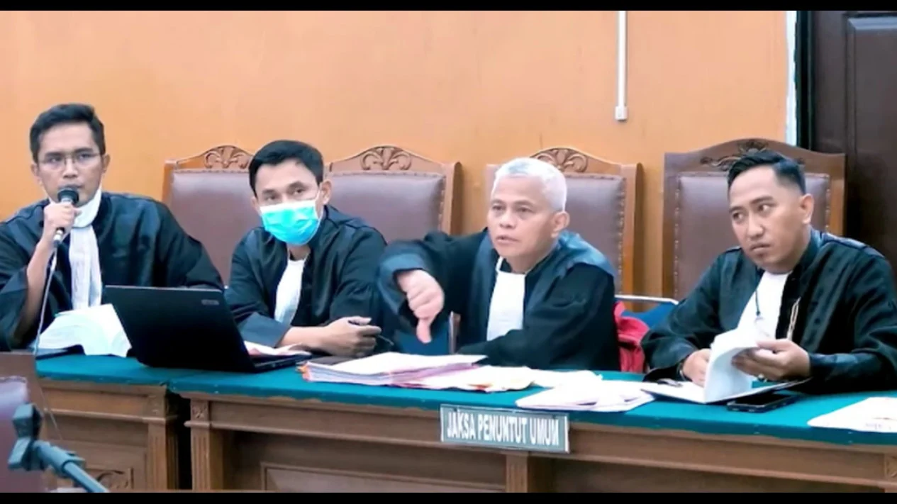 Skandal Pemerasan Jaksa Dompu: Tiga Penuntut Umum Ditangkap Diduga Tekan Camat Pajo