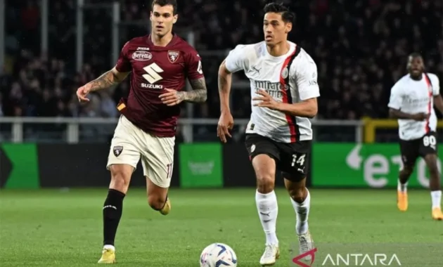 Skandal Udinese: 4 Fakta Kekalahan Memalukan AC Milan dan Leao Dijuluki Biang Kerok Skandal Udinese: 4 Fakta Kekalahan Memalukan AC Milan dan Leao Dijuluki Biang Kerok