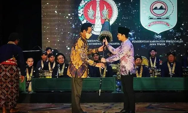 Sri Sultan HB X Sambut Jenazah Kopda Anumerta Farizal di Adisutjipto